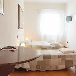 Affittacamere Cavour 3*