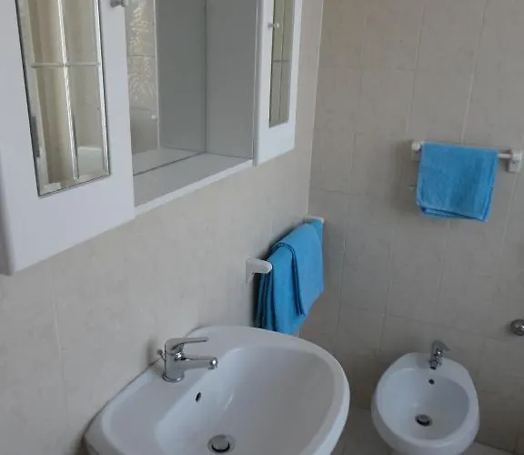 Cavour Affittacamere Ferrara